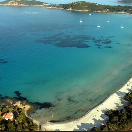 Mini-villa Acces De Pinarello A Pieds Pinarellu (Corsica)